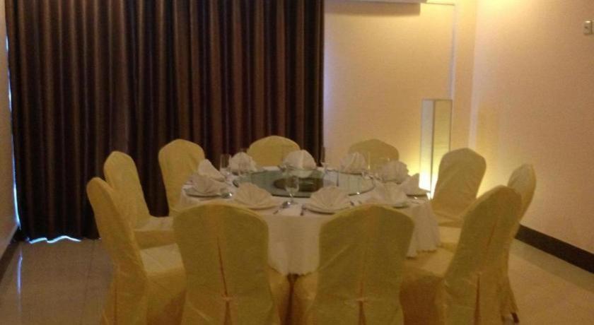 Jun Yue Hotel Phnom Penh Ngoại thất bức ảnh