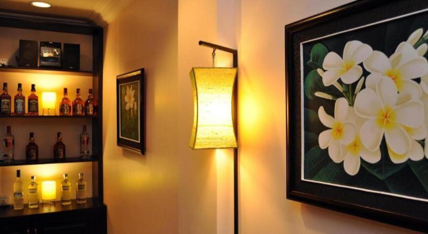 Jun Yue Hotel Phnom Penh Ngoại thất bức ảnh