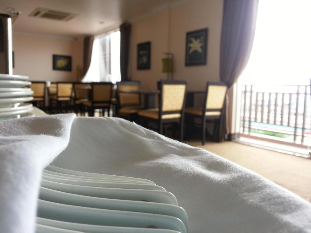 Jun Yue Hotel Phnom Penh Ngoại thất bức ảnh
