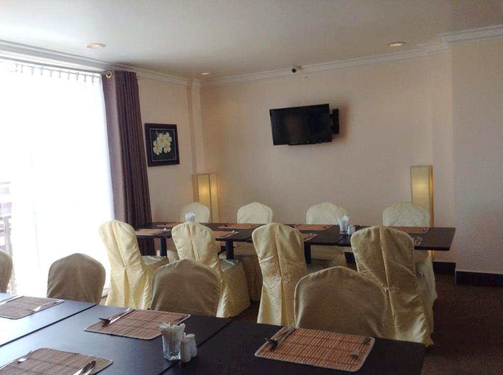 Jun Yue Hotel Phnom Penh Ngoại thất bức ảnh