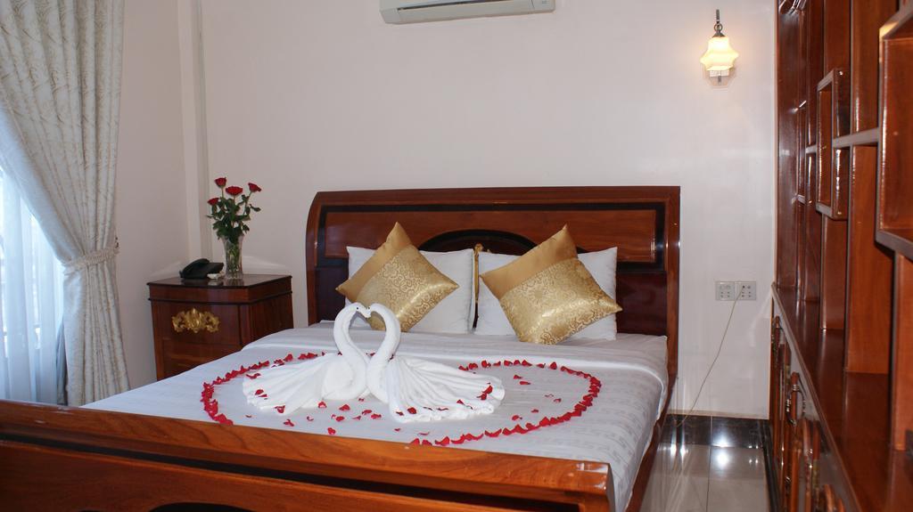 Jun Yue Hotel Phnom Penh Ngoại thất bức ảnh