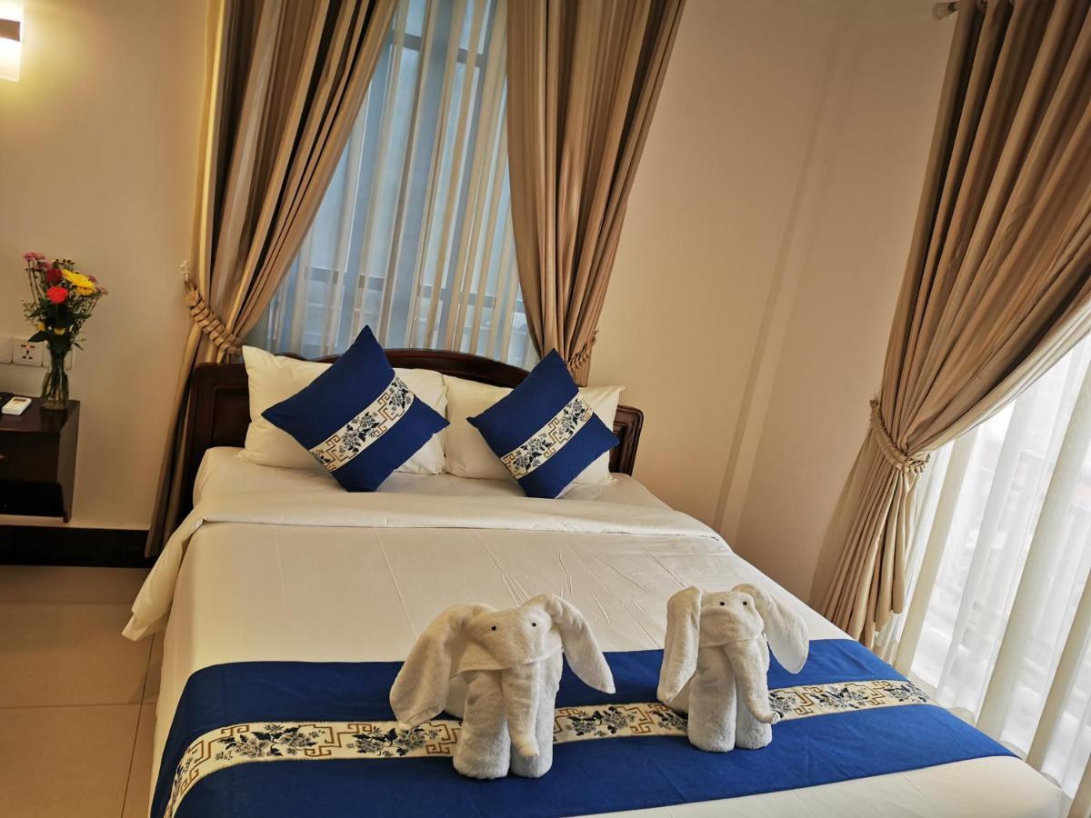 Jun Yue Hotel Phnom Penh Ngoại thất bức ảnh